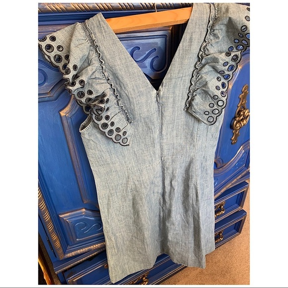 J. Crew size 2 Denim Flutter Sleeve Dress - Picture 2 of 2